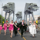 Ilustración para el artículo titulado Los retoques fotográficos más locos en fotos de bodas